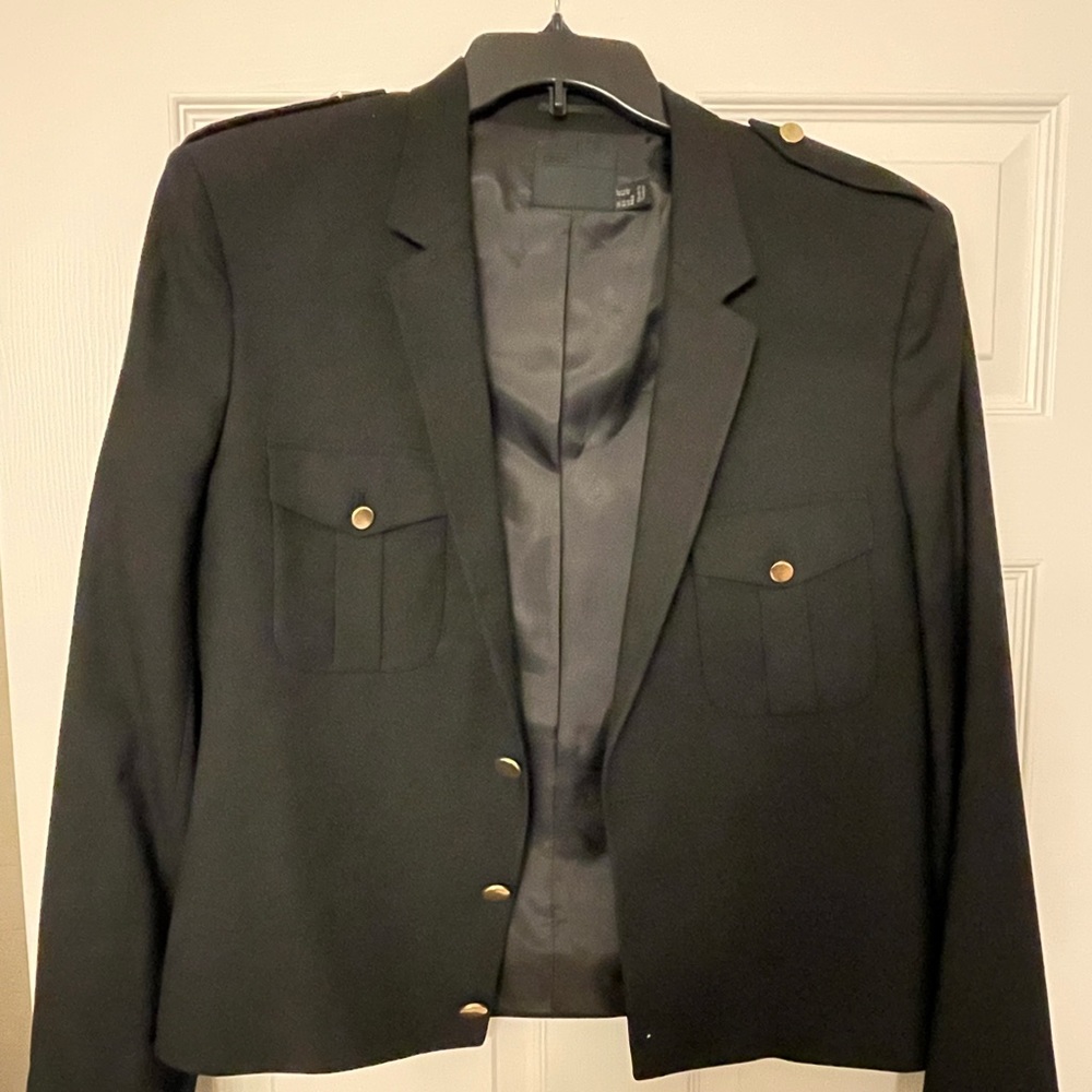 Asos design skinny crop blazer with gold buttons and tabs.